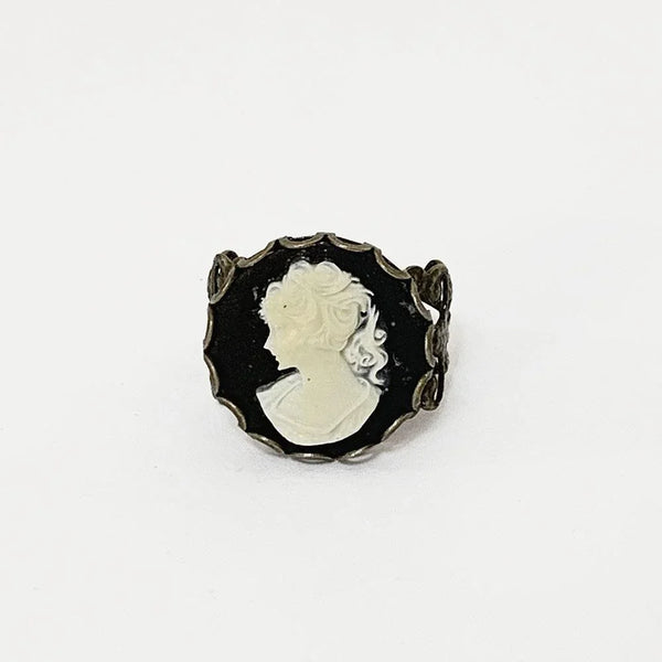 Victorian Adjustable Black Cameo Ring