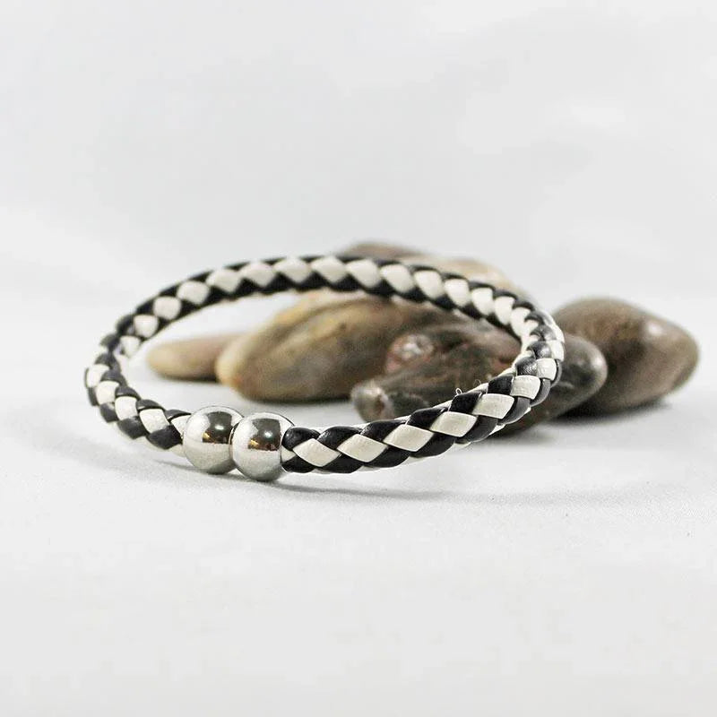 Black & White Leather Magnetic Clasp Bracelet