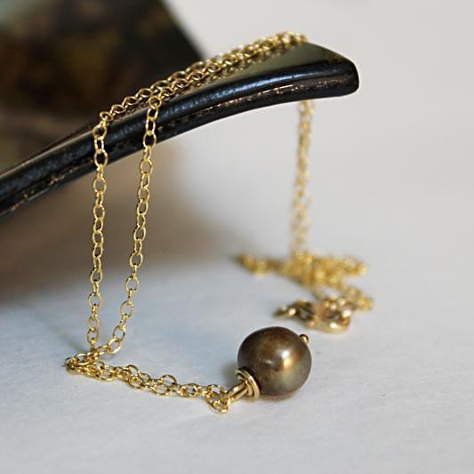 Dainty Freshwater Baroque Pearl Gold Choker Necklace