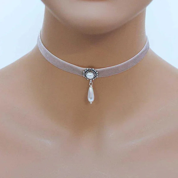 Dainty Pearl Velvet Choker Necklace