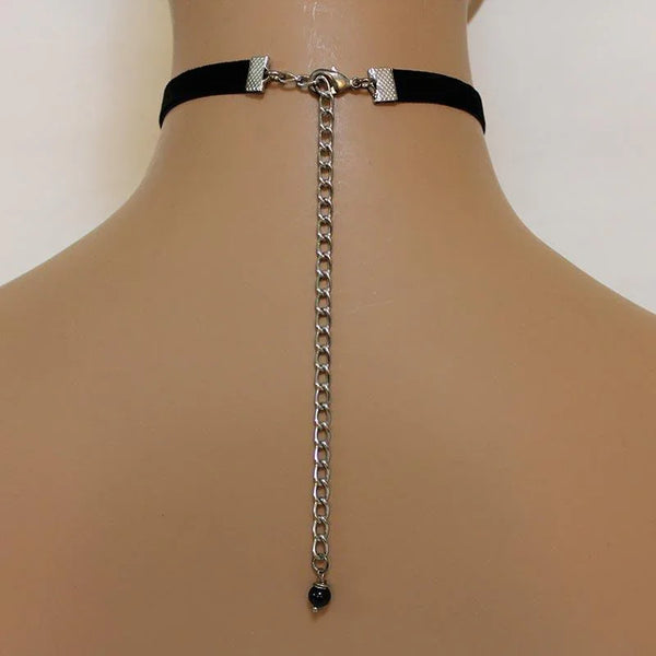Dainty Red Rose Black Velvet Victorian Choker