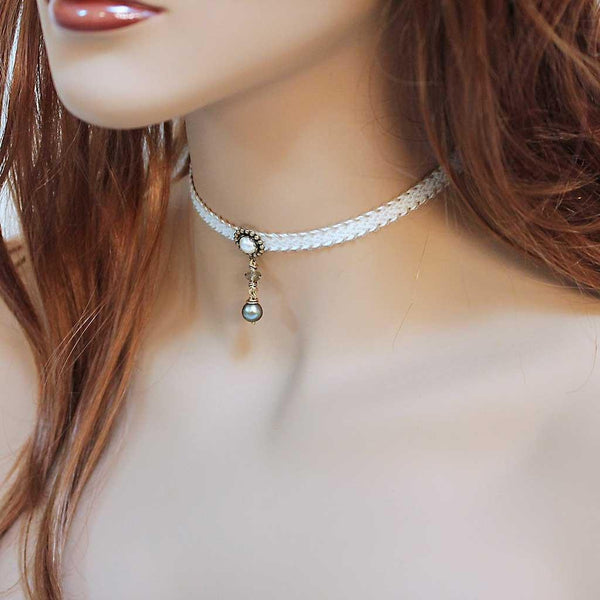 Dainty Thin Victorian Pearl Choker