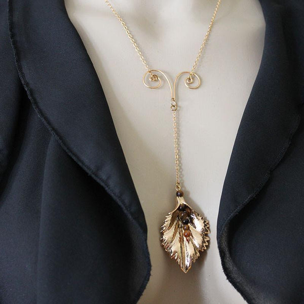 Gold Leaf Y Necklace