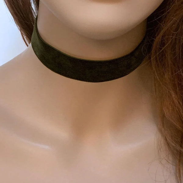 Green Velvet Gothic Victorian Choker Necklace