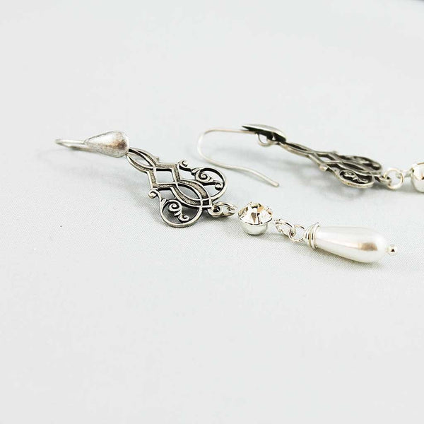 Pearl Teardrop Bridal Earrings