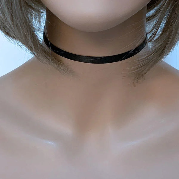 Silver Filigree Moon Ribbon Choker Necklace