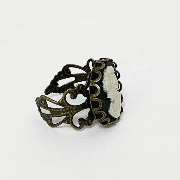 Victorian Adjustable Black Cameo Ring