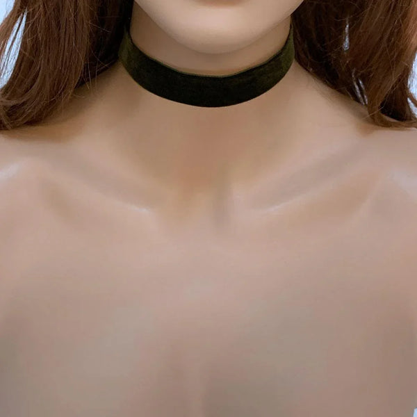 Victorian Green Velvet Cameo Choker