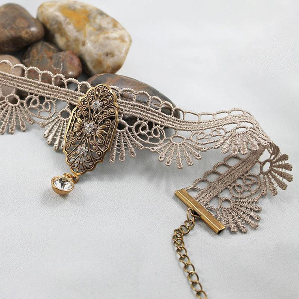 Victorian Scalloped Lace Brass Pendant Choker