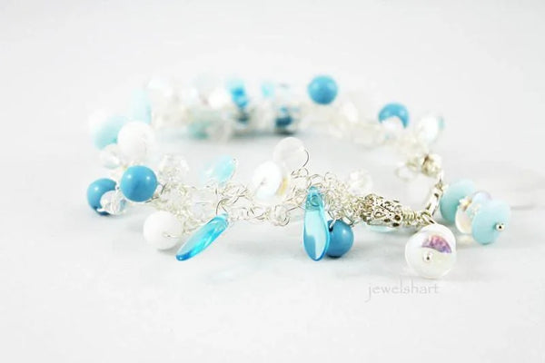 White Beaded Preciosa Cluster Wire Bracelet