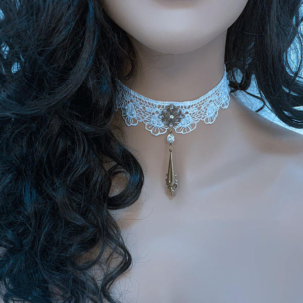 White Lace Victorian Choker